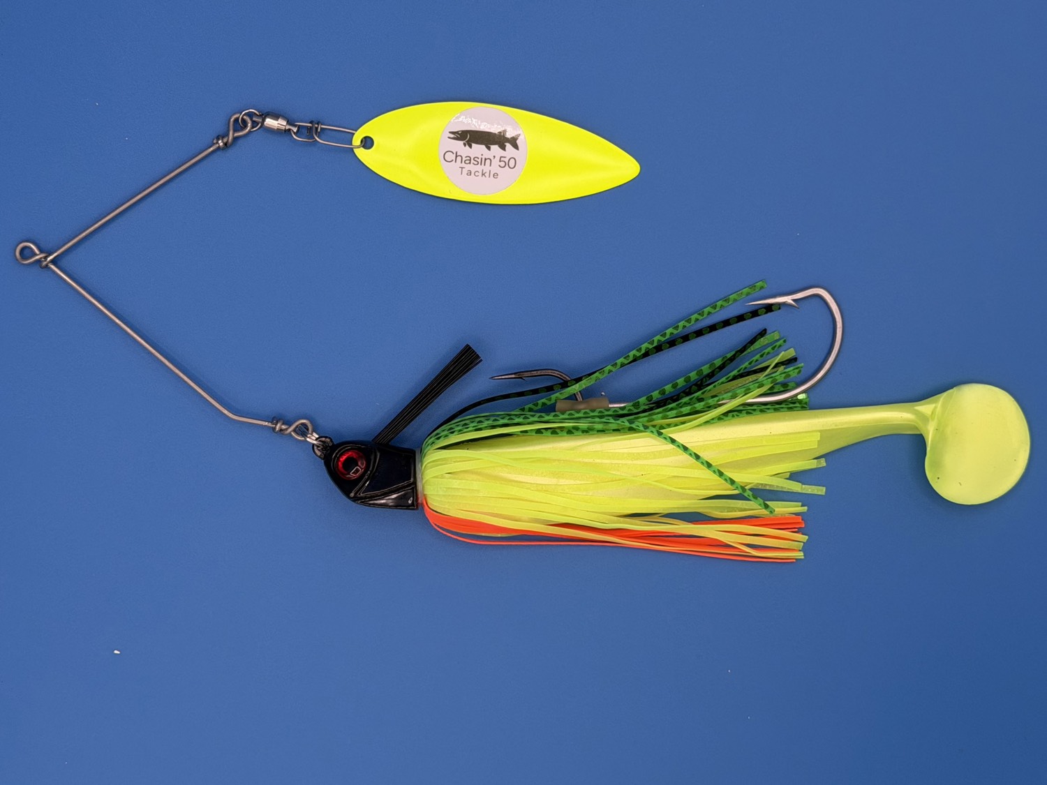 Weed Rig with weed guard and paddle trailer